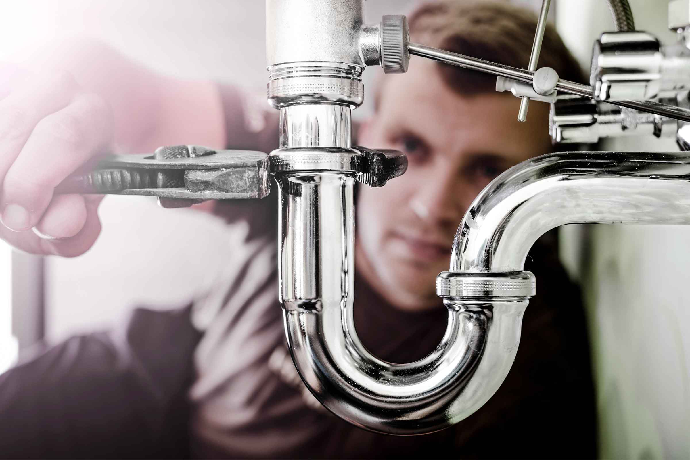 Special Tips to Hire Plumber for Your Home