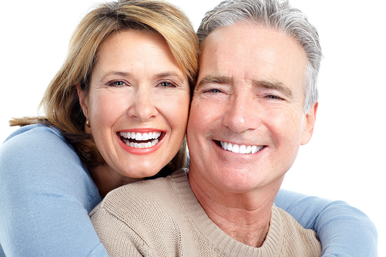 LXP Lifexpe Life Experiences senior tooth care dental veneers smiling couple